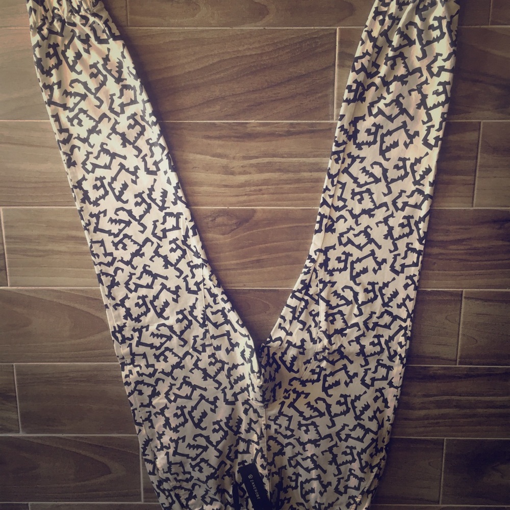 Printed joggers